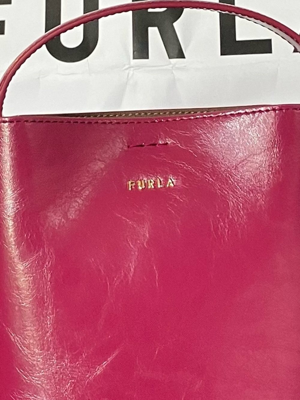 Rare Furla Lacca Patent Leather Mini Bucket Bag NWOT - Picture 10 of 13